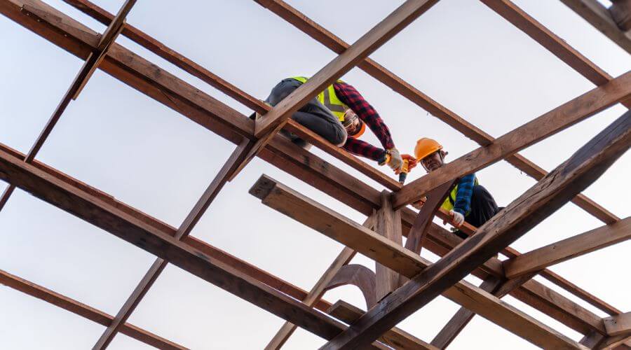 Expert tile roof repair services in Carpentersville, IL